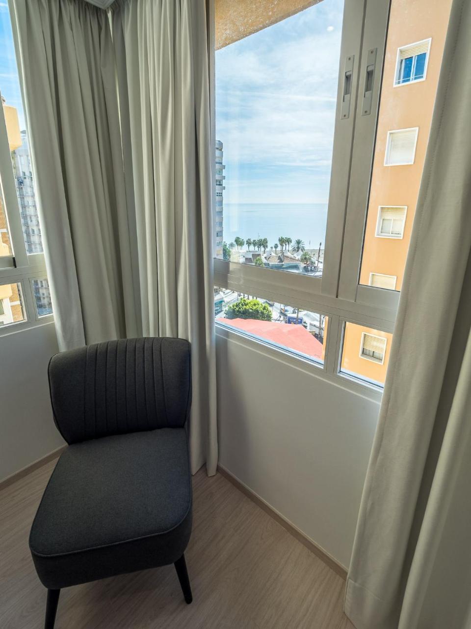 Malagueta Sea View - Premium Apartment Malaga Bagian luar foto