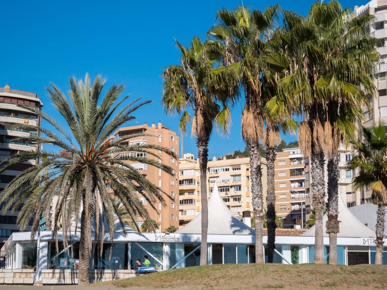Malagueta Sea View - Premium Apartment Malaga Bagian luar foto