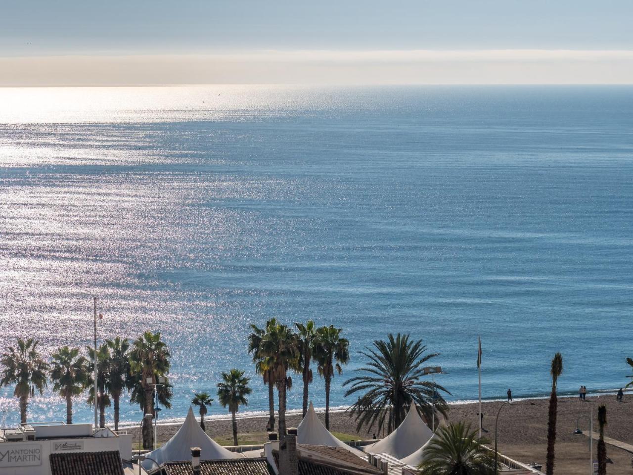 Malagueta Sea View - Premium Apartment Malaga Bagian luar foto